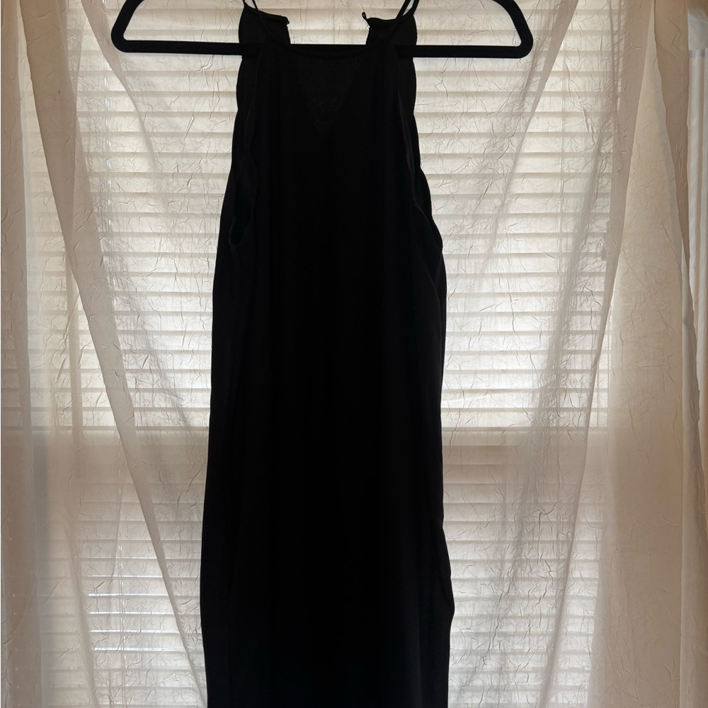 Elegant Black Sleeveless Dress